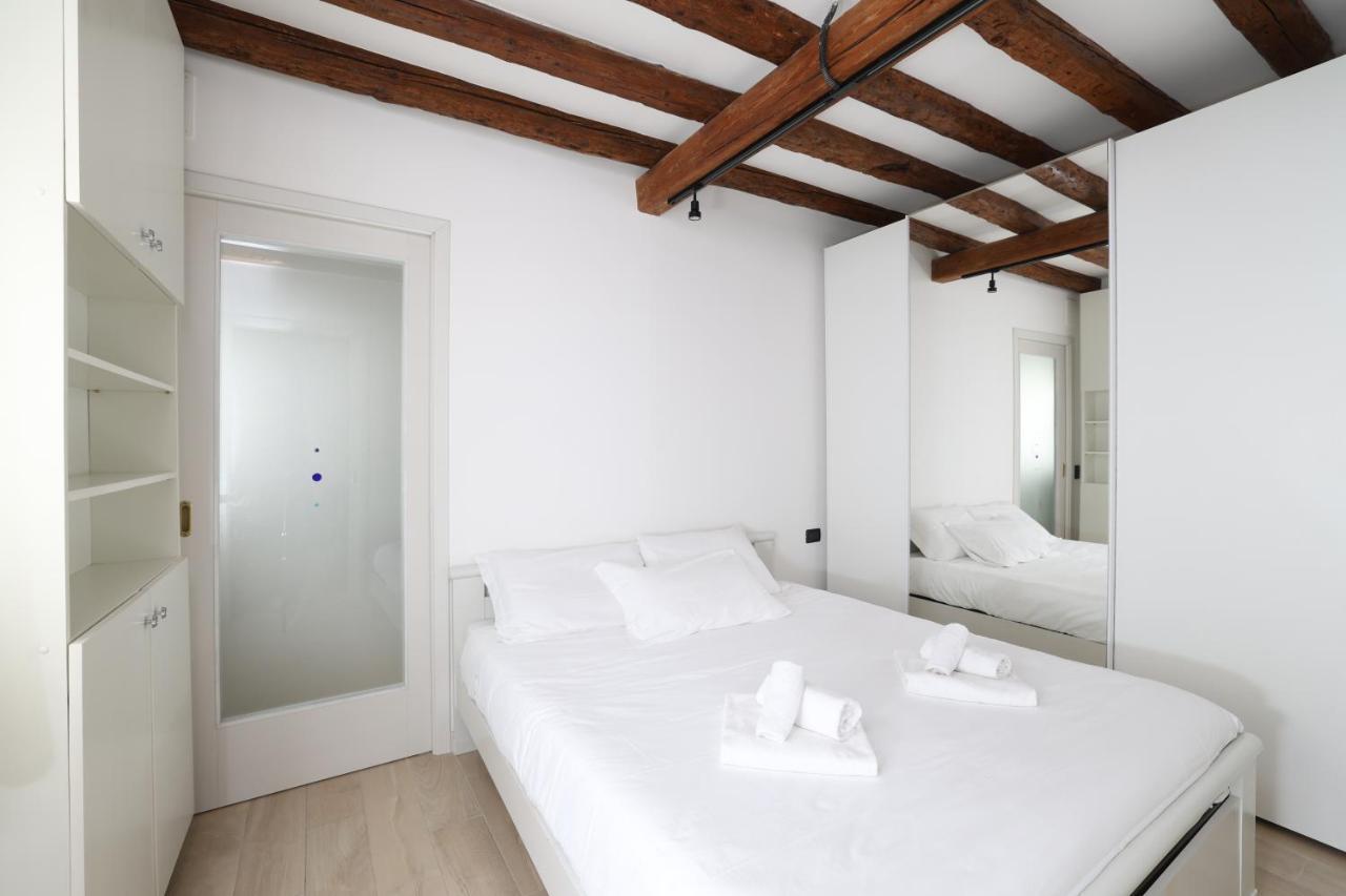 Ca Giardini Apartments In Biennale By Bricola Apartments Венеция Экстерьер фото