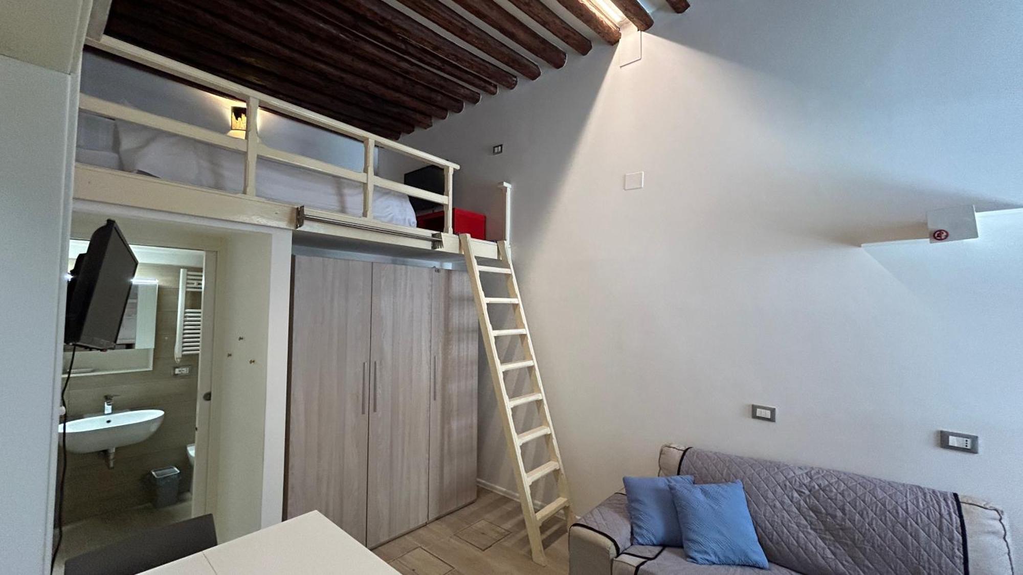 Ca Giardini Apartments In Biennale By Bricola Apartments Венеция Номер фото
