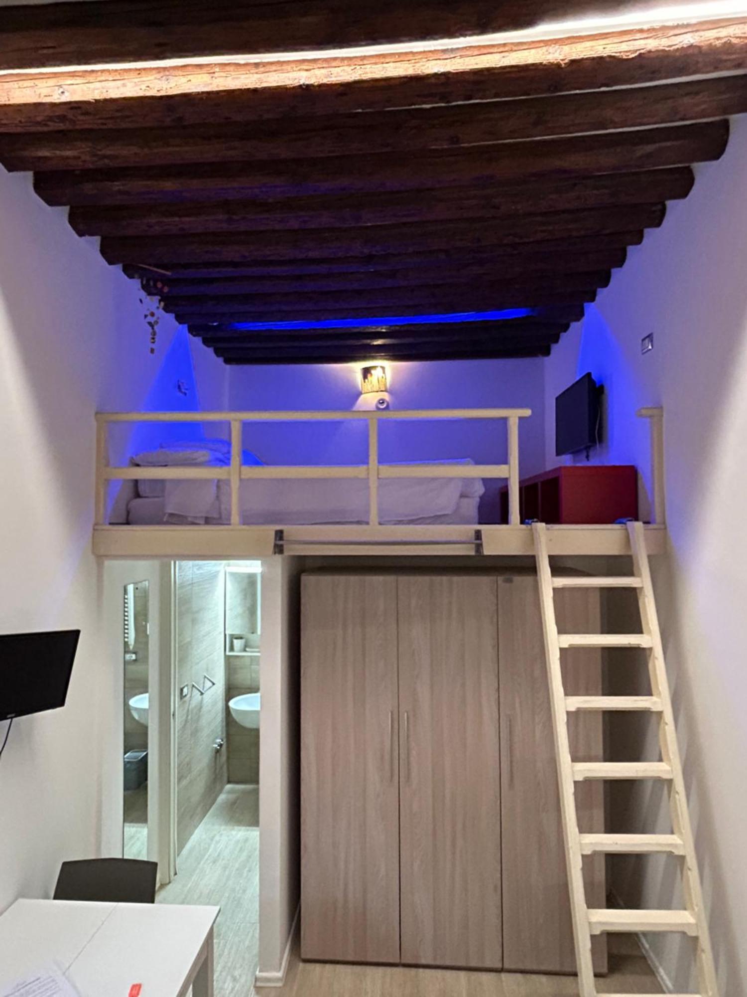 Ca Giardini Apartments In Biennale By Bricola Apartments Венеция Экстерьер фото